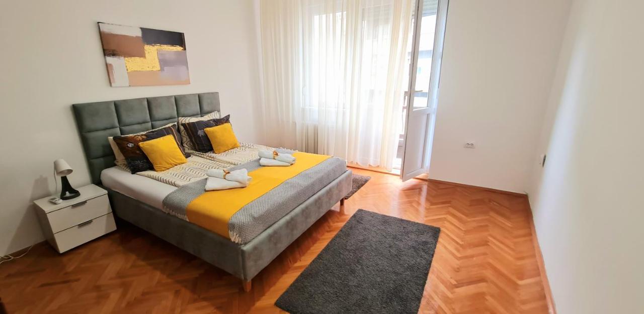 Downtown Star Apartment Белград Екстериор снимка