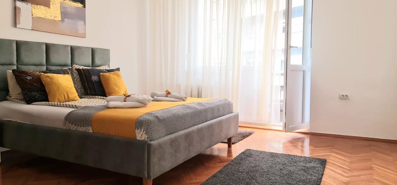 Downtown Star Apartment Белград Екстериор снимка