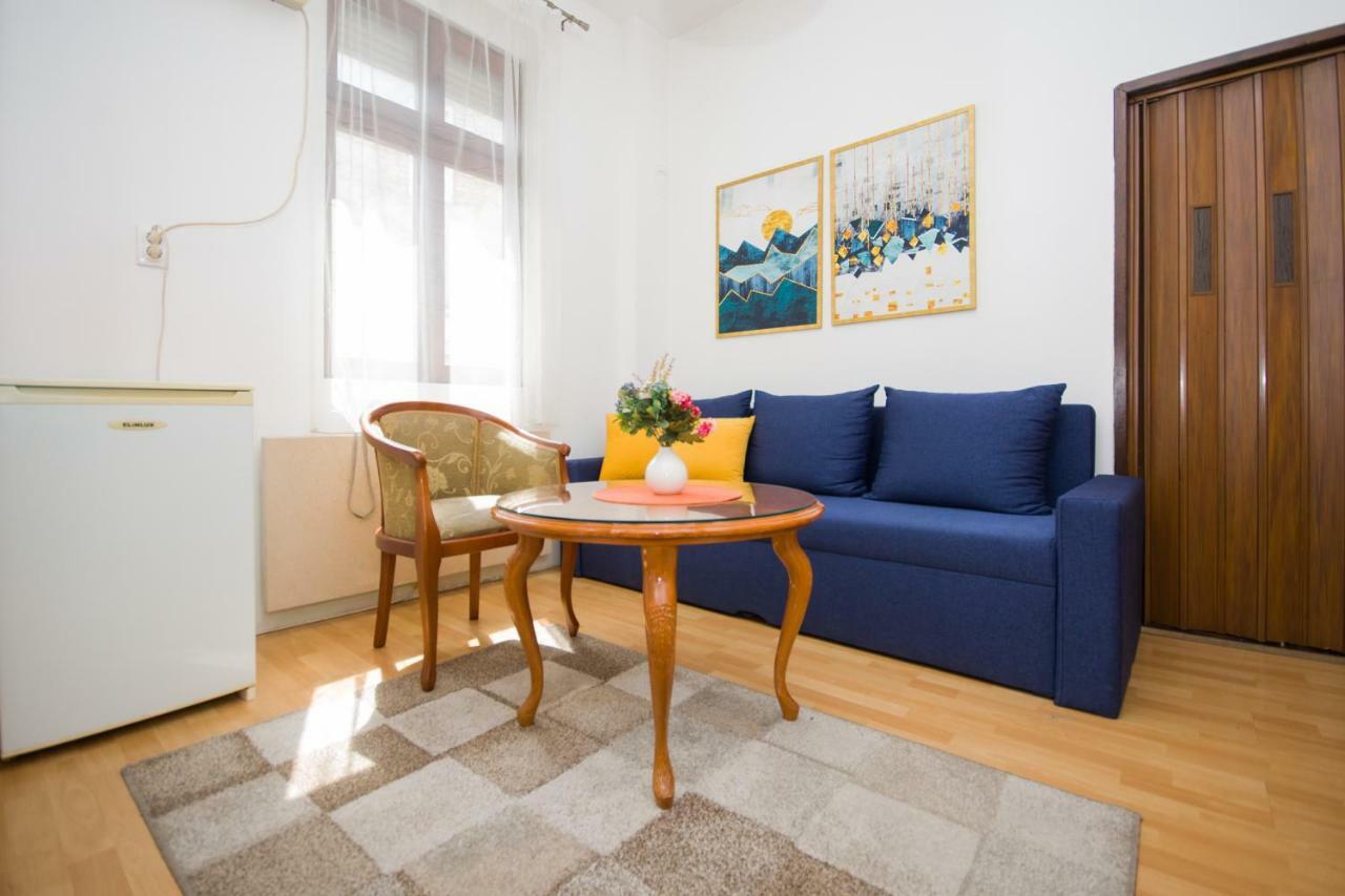 Downtown Star Apartment Белград Екстериор снимка